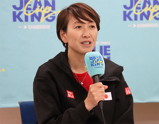 杉山愛