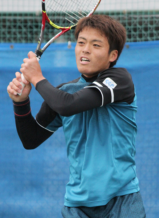高橋悠介