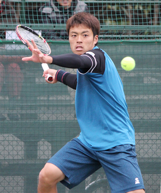 高橋悠介