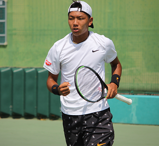 三井駿介