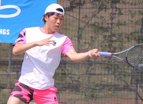 川上倫平