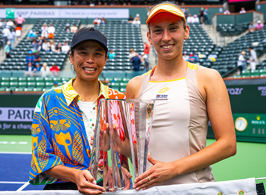 シェ・シュウェイ、エリース・メルテンス