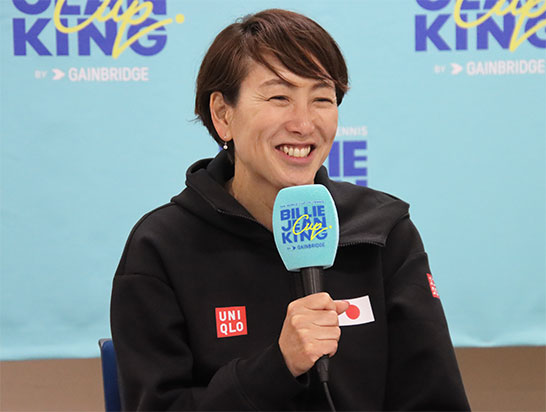 杉山愛