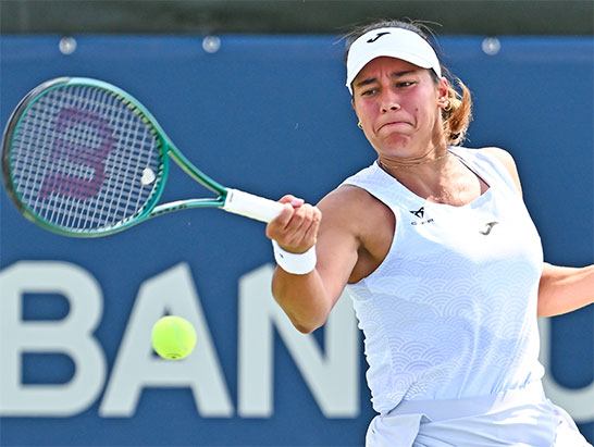 ブザス・マネイロ